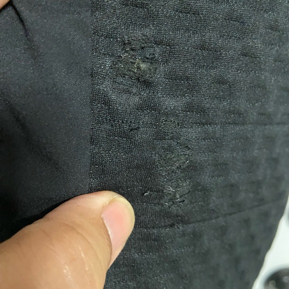 T7- ADIDAS + TERREX Black HONEYCOMB Sweatshirt - Picture 10 of 11